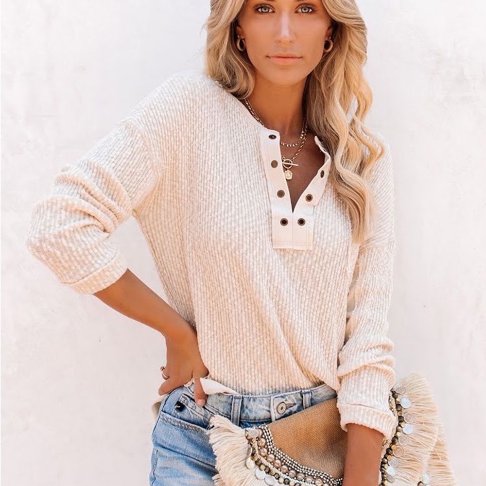 Thermal Grommet Neck Top